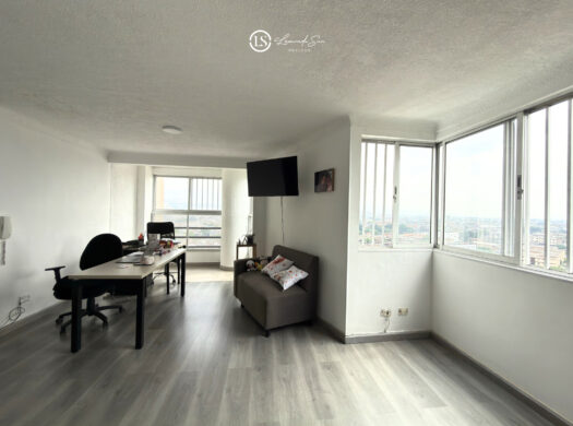 Apartamento en Venta en Colseguros Cali. Piso 14