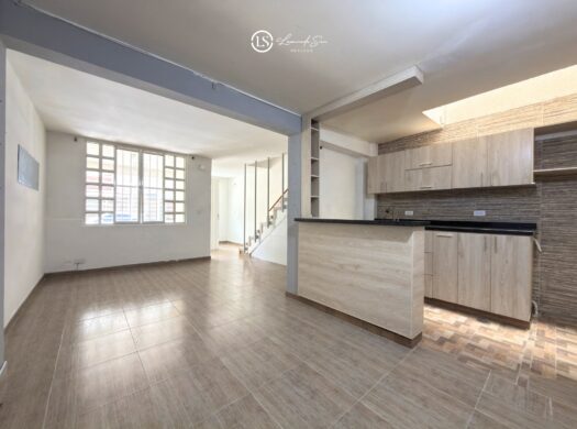 Casa en Venta en Parques de la Italia Palmira de 5 Habitaciones
